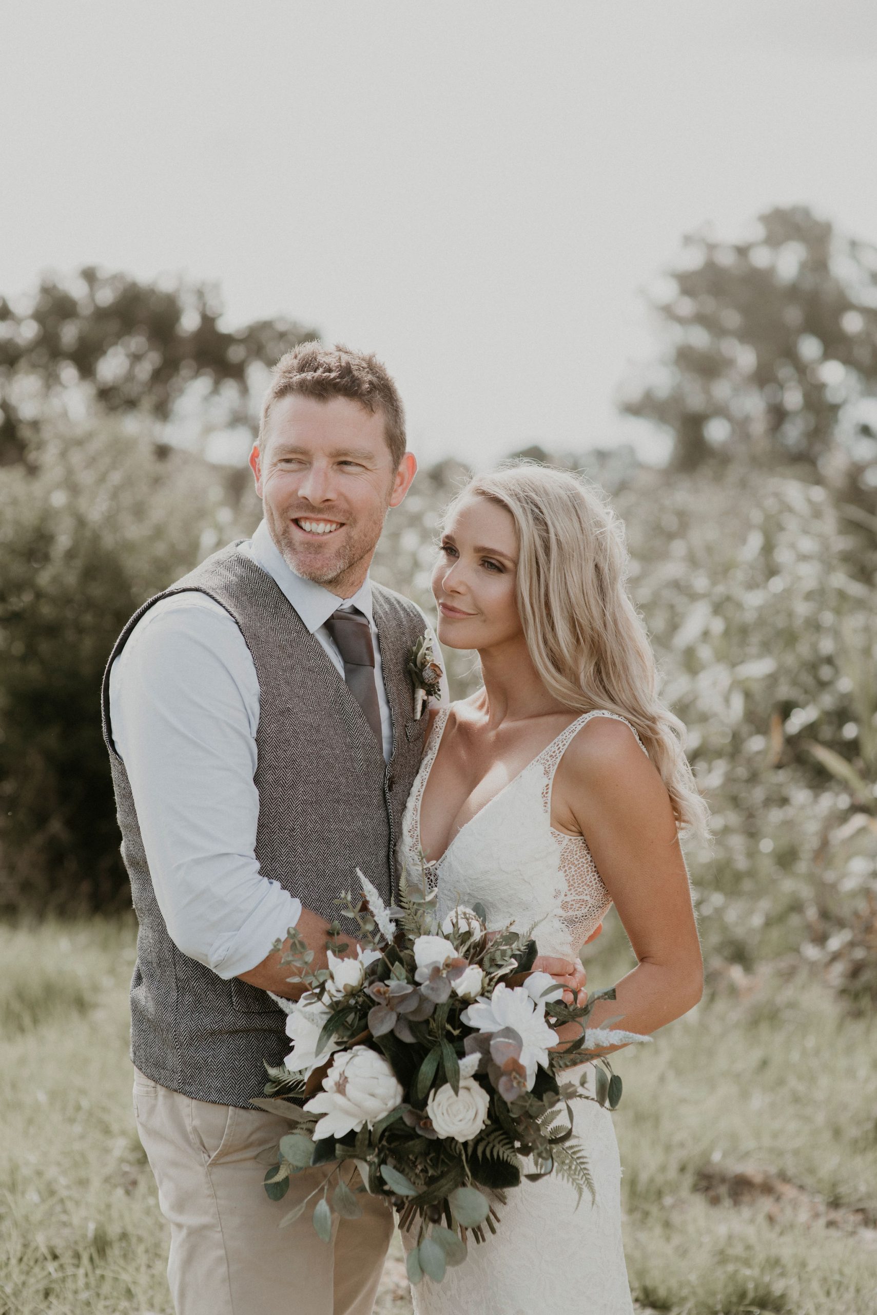 Lets-Elope-Melbourne-Celebrant-Photographer-Elopement-Package-Victoria-Sarah-Matler-Photography-Elop-at-Home-Farm-weddings-intimate-11