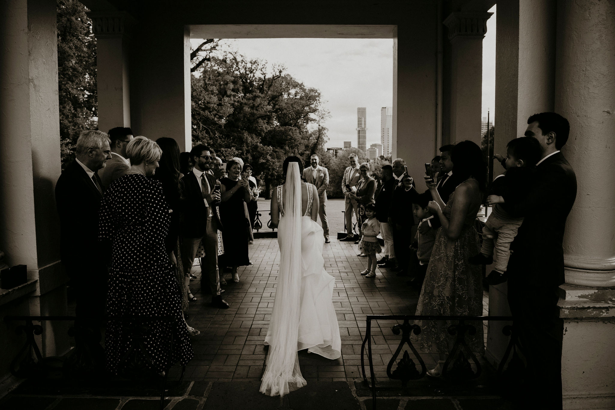 Lets-Elope-Melbourne-Celebrant-Photographer-Elopement-Package-Victoria-Sarah-Matler-Photography-Fitzroy-Gardens-Melbourne-Laneways-weddings-intimate-9