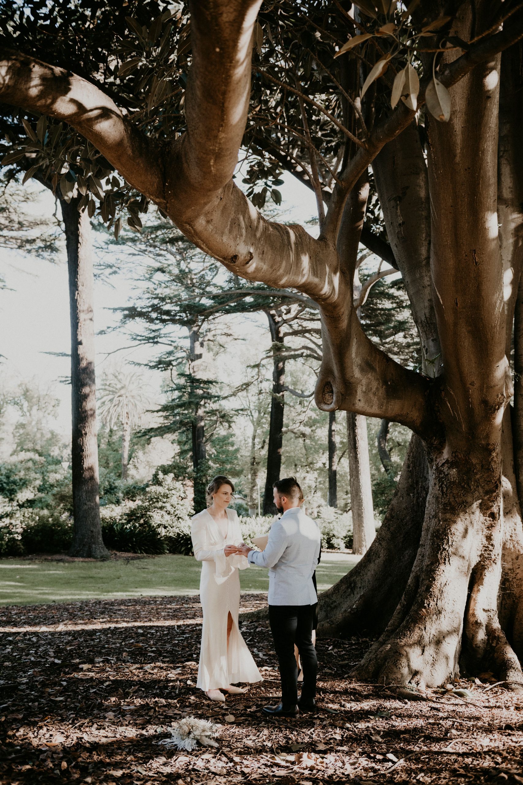 Lets-Elope-Melbourne-Celebrant-Photographer-Elopement-Package-Victoria-Sarah-Matler-Photography-intimate-wedding-Fitzroy-Gardens-Melbourne-CBD-1